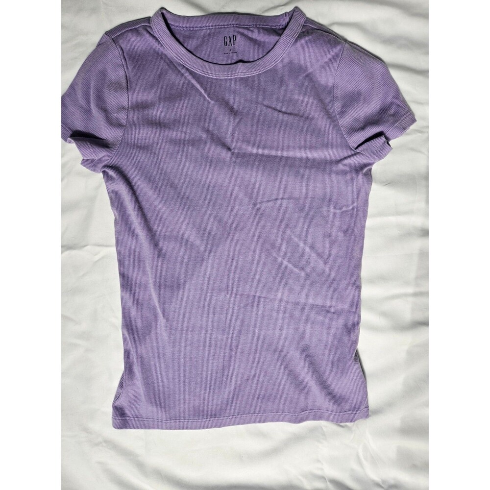GAP WOMENS RIBBED TEE, SIZE 6, LILAC/LAVENDER
